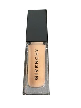 Givenchy Liquid Foundation - Nude Beige Shade